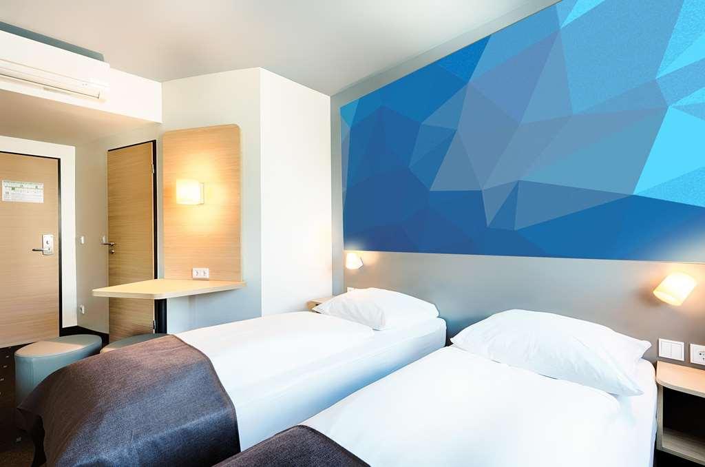 B&B Hotel Villingen-Schwenningen Quarto foto